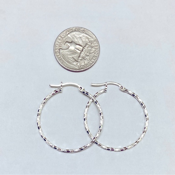 925 STERLING SILVER HOOP EARRINGS - Picture 3 of 3